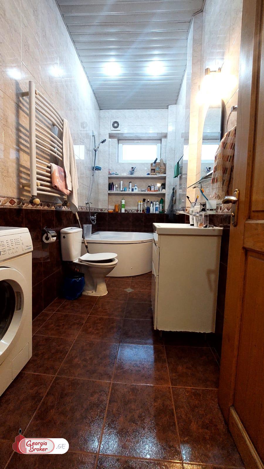 nearly repaired 5-room apartment for sale